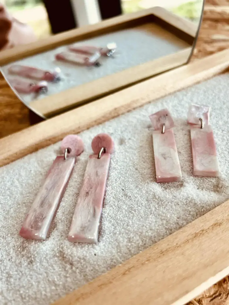 boucles barrettes rosées